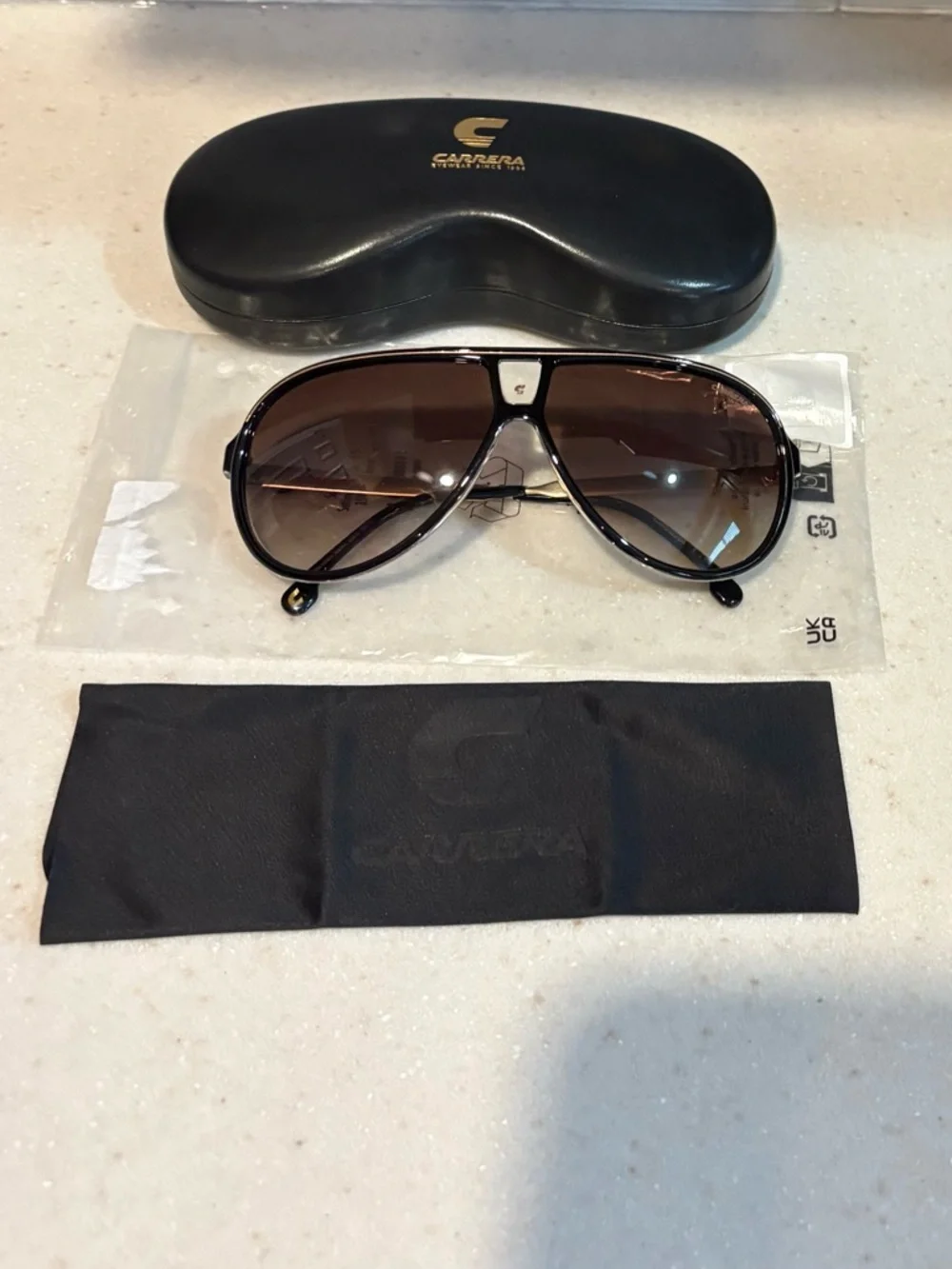 NWOT: Carrera 1050s Men’s Sunglasses - Picture 12 of 12